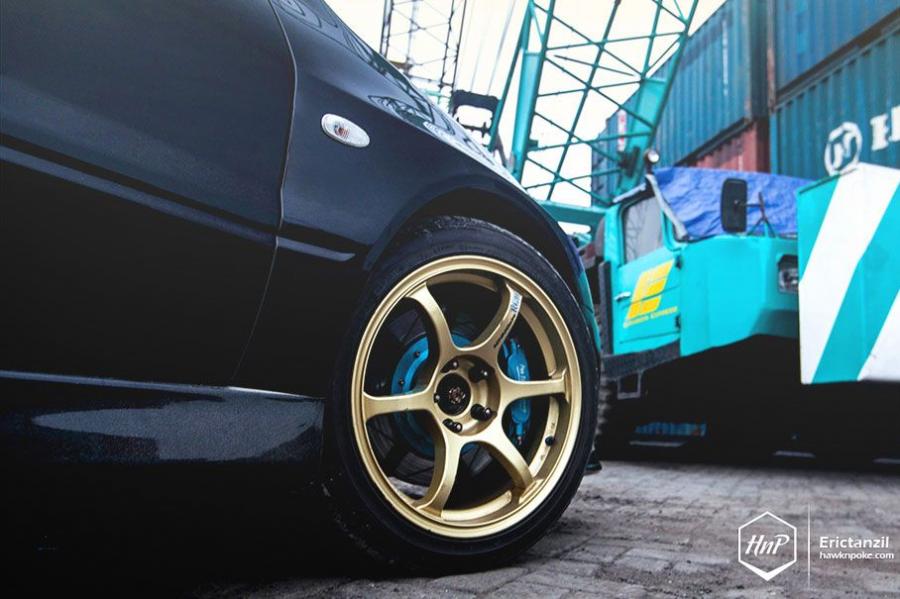  Mitsubishi Lancer Evolution IX from Surabaya 2014 года  (фото 17 из 18)